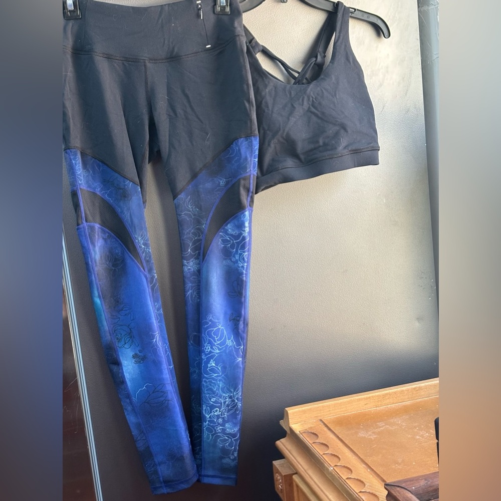 CALIA by Carrie Underwood set. Size medium top, small bottoms.